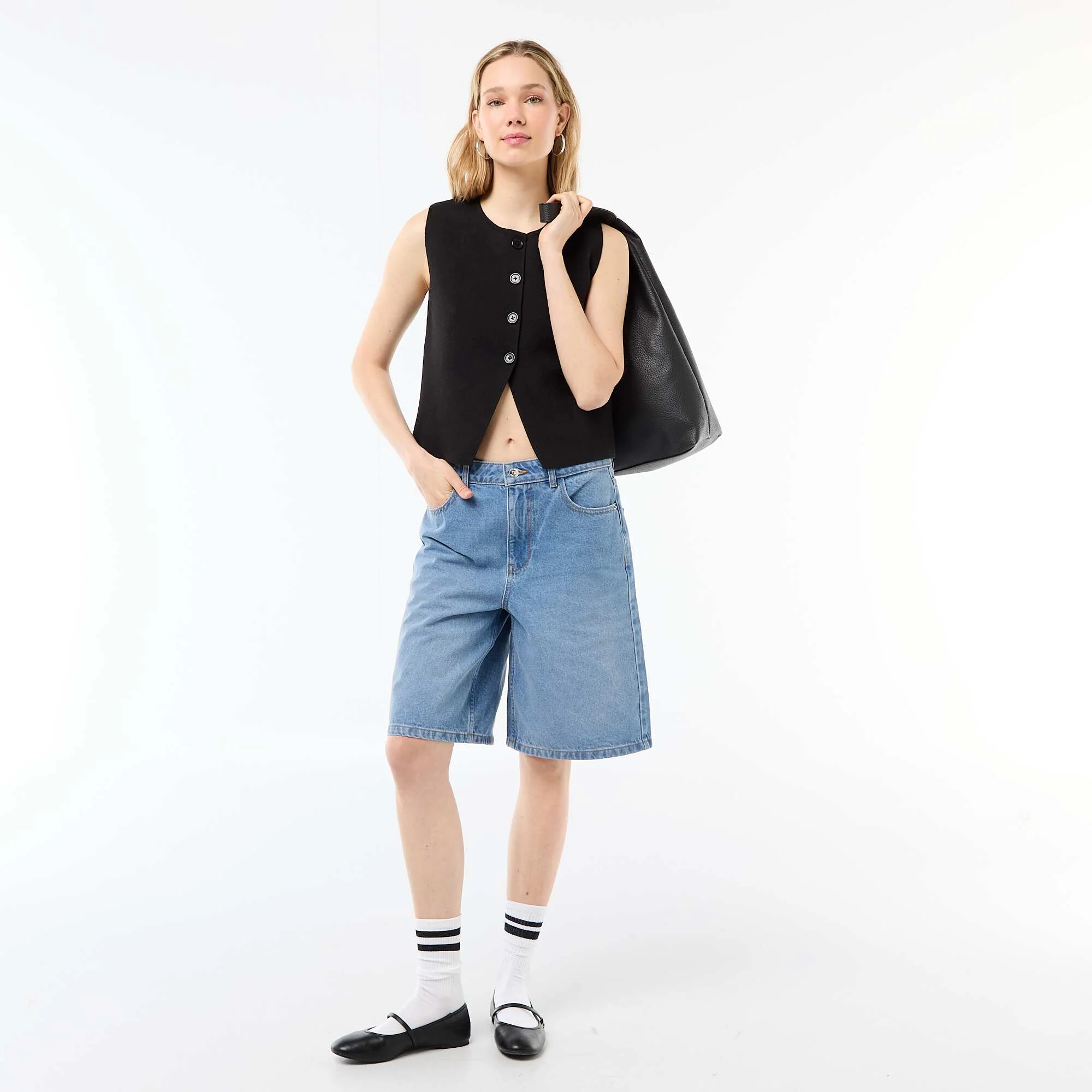 Sleeveless Round Neck Vest BLACK - Image 2