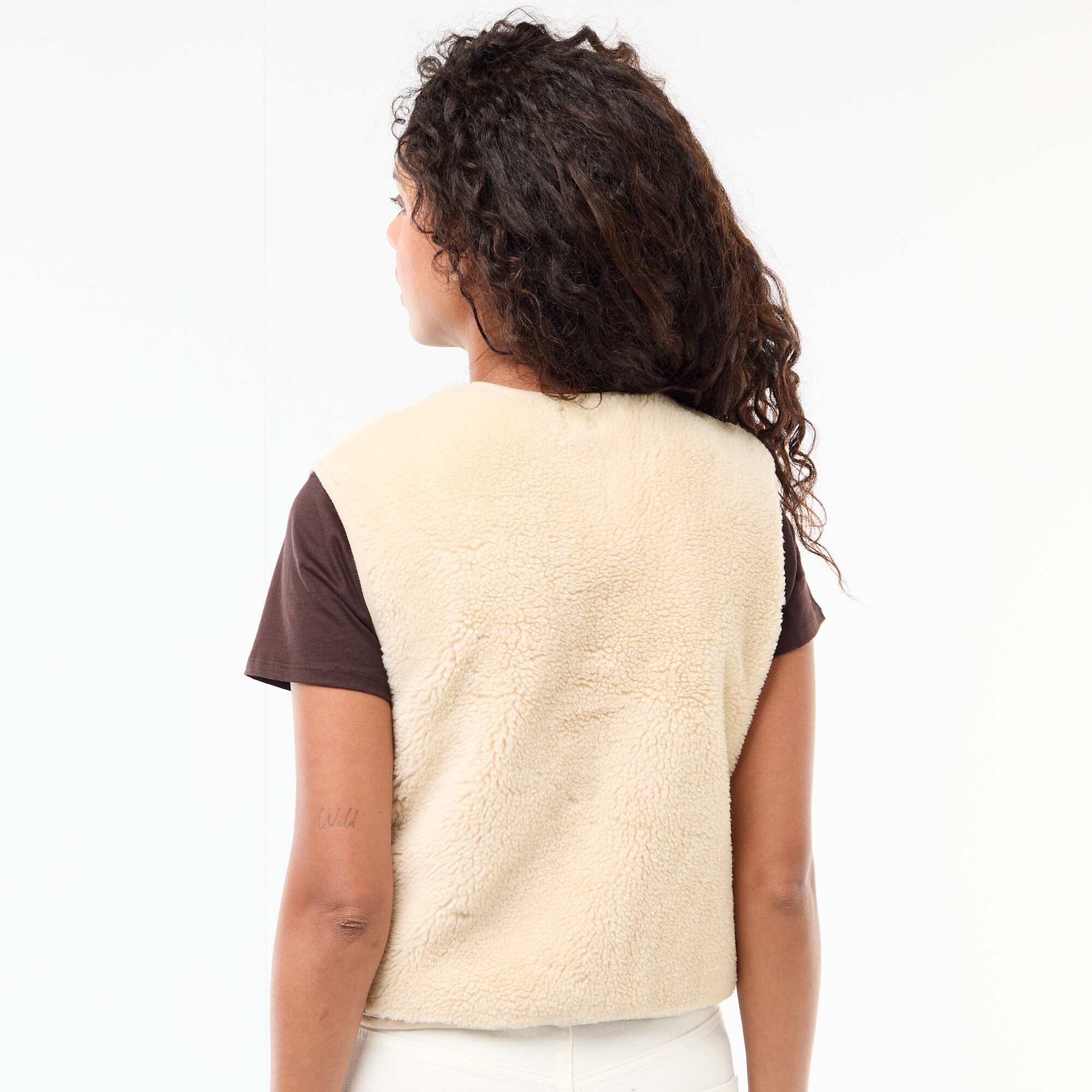 Sleeveless Sherpa Vest BEIGE - Image 3