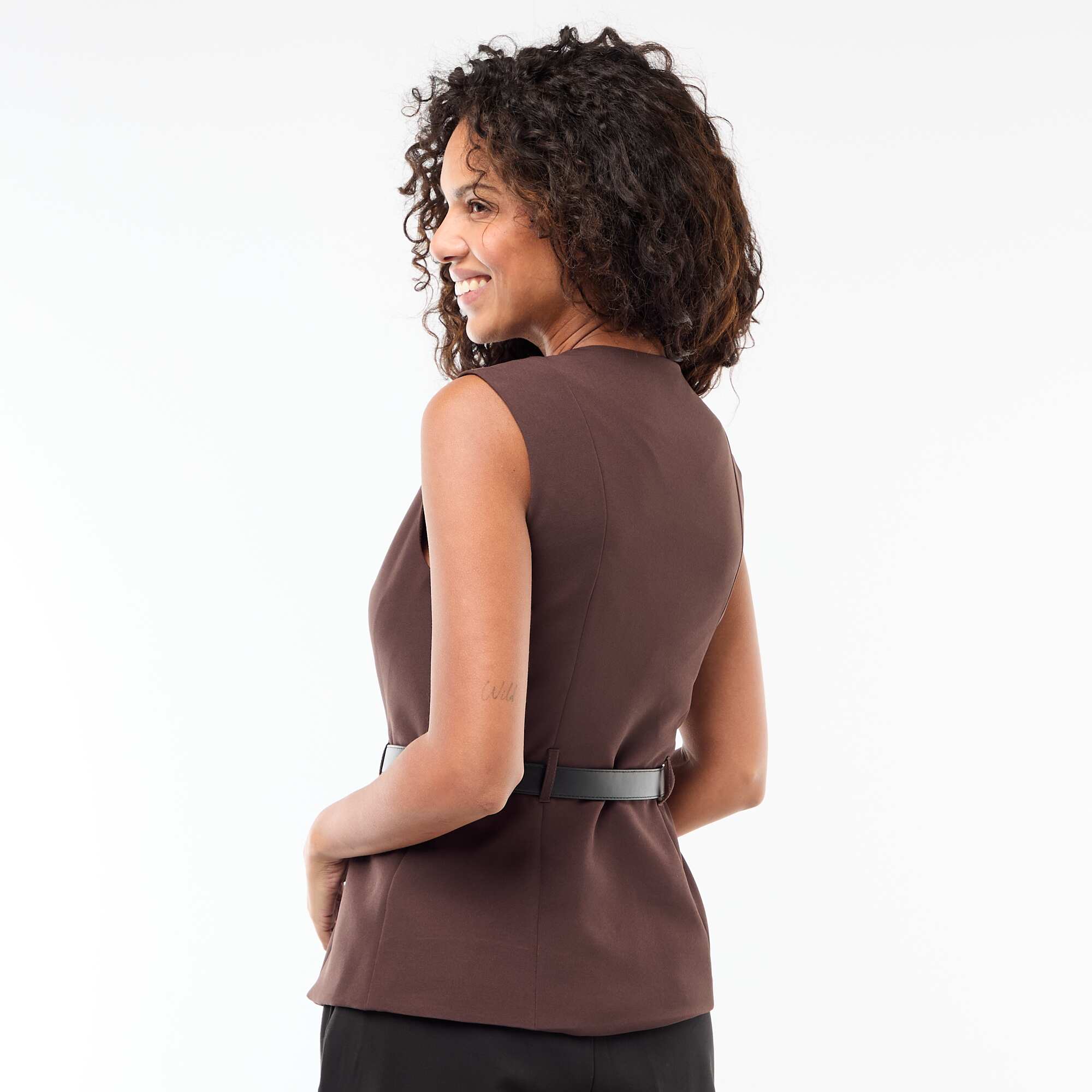 Sleeveless Tailored Vest with Belt BROWN - Image 3