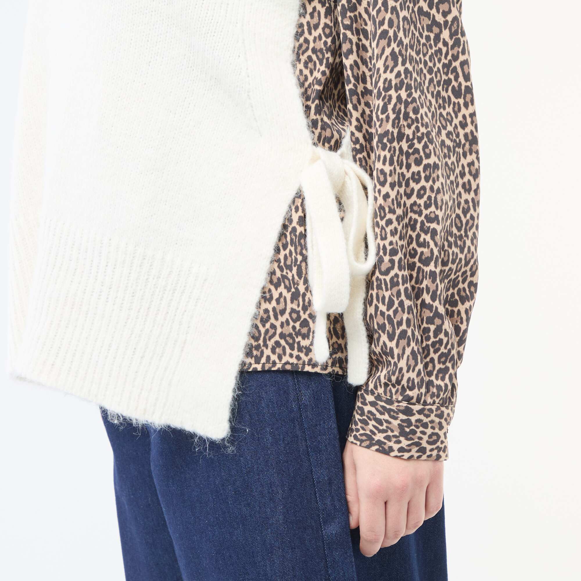 Sleeveless Tie-Side Sweater BEIGE - Image 6