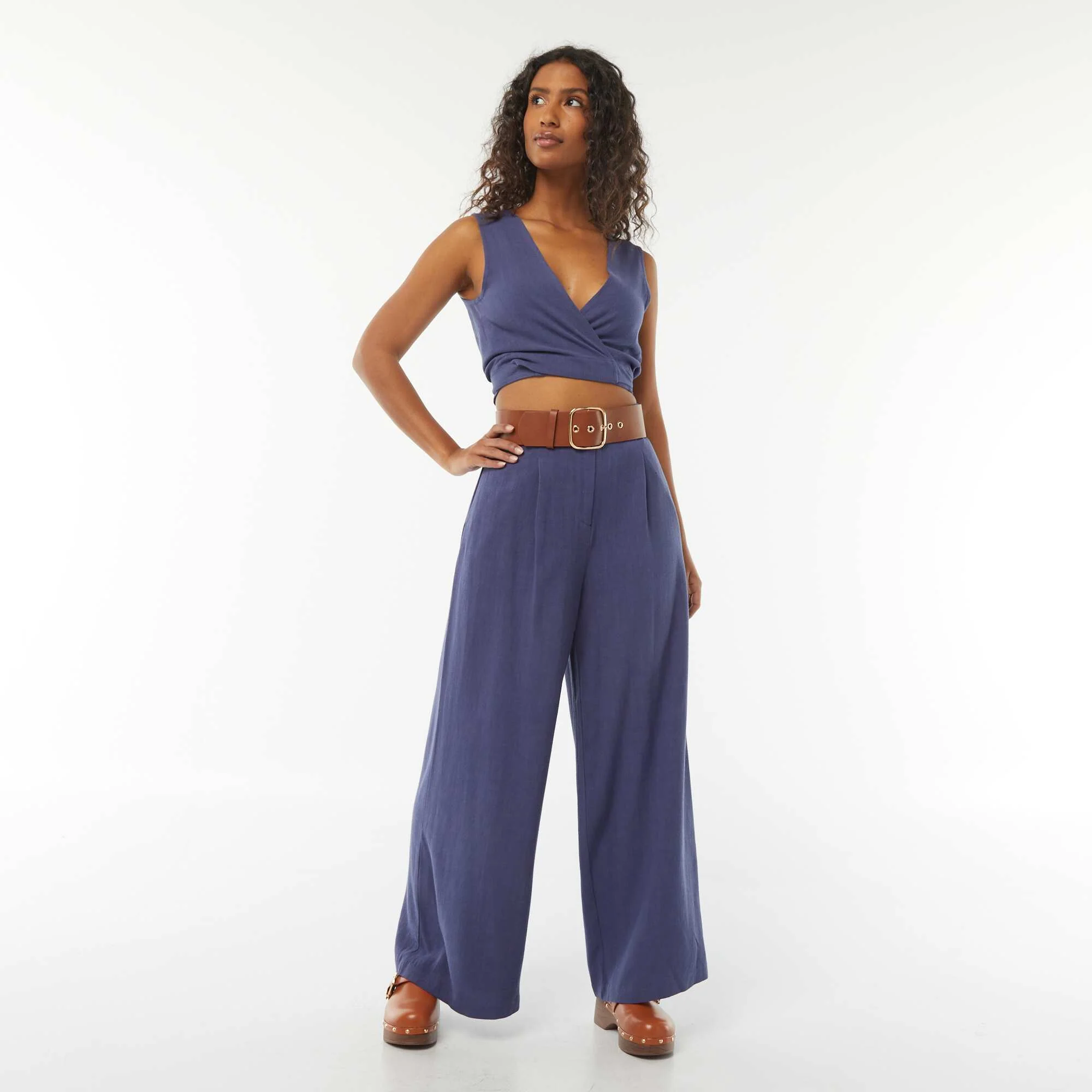 Sleeveless top with tie fastening at the back BLUE - Image 2
