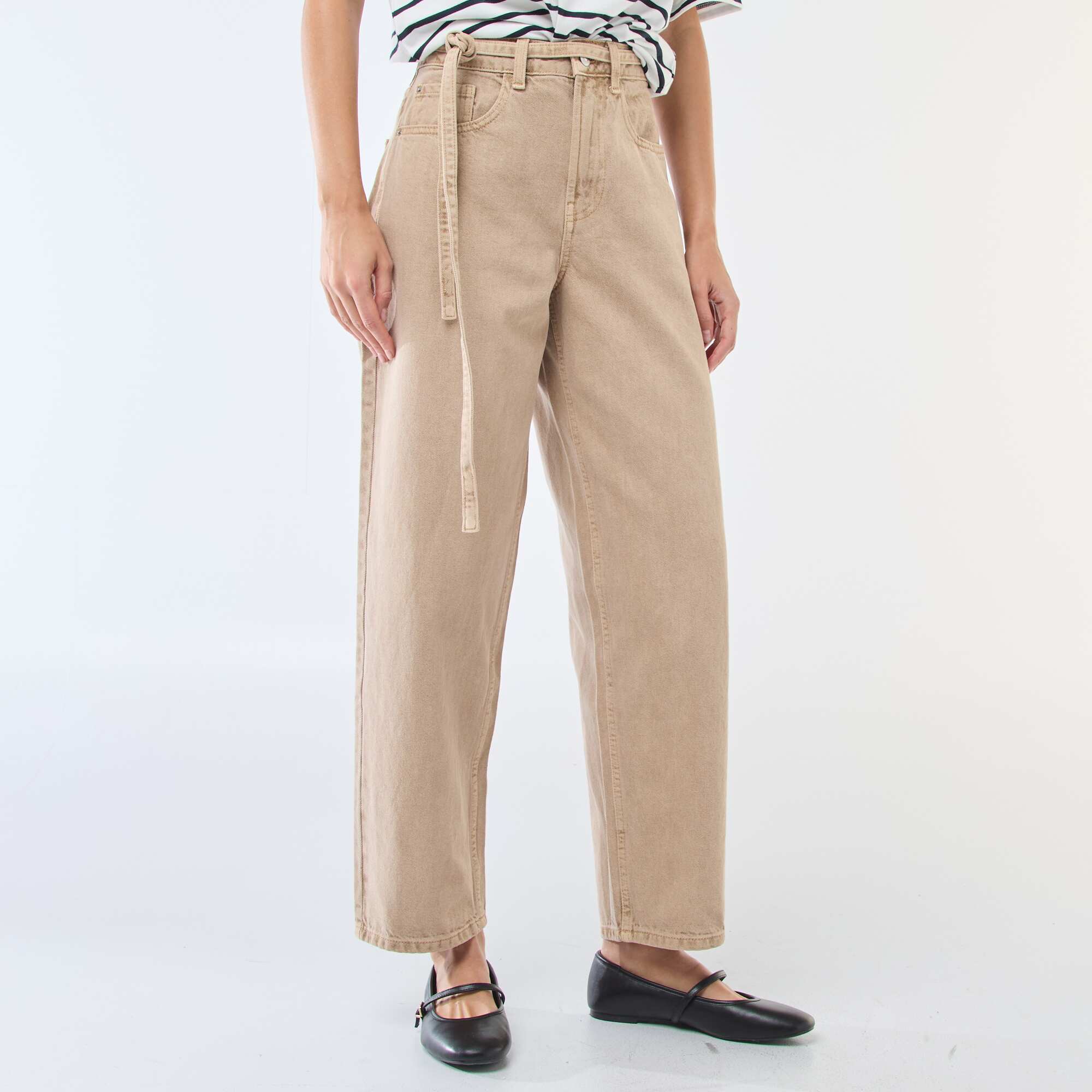 Solid Barrel Fit Denim Pants with Tie BEIGE - Image 4