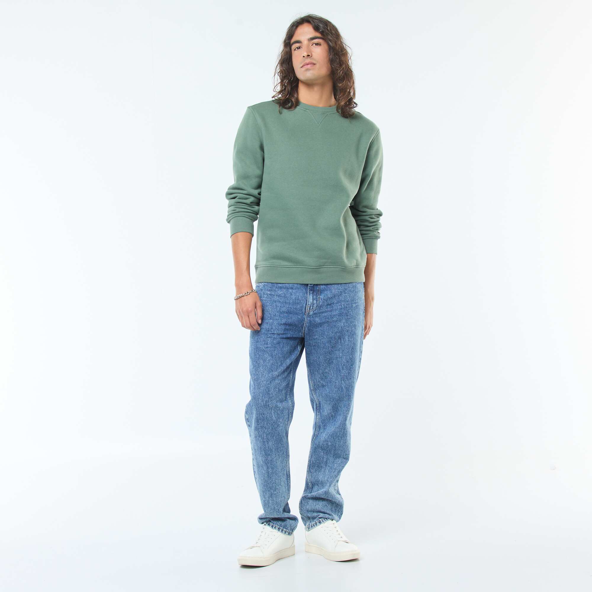 Solid Crew Neck Sweatshirt in Brushed Fleece GREEN - Image 2