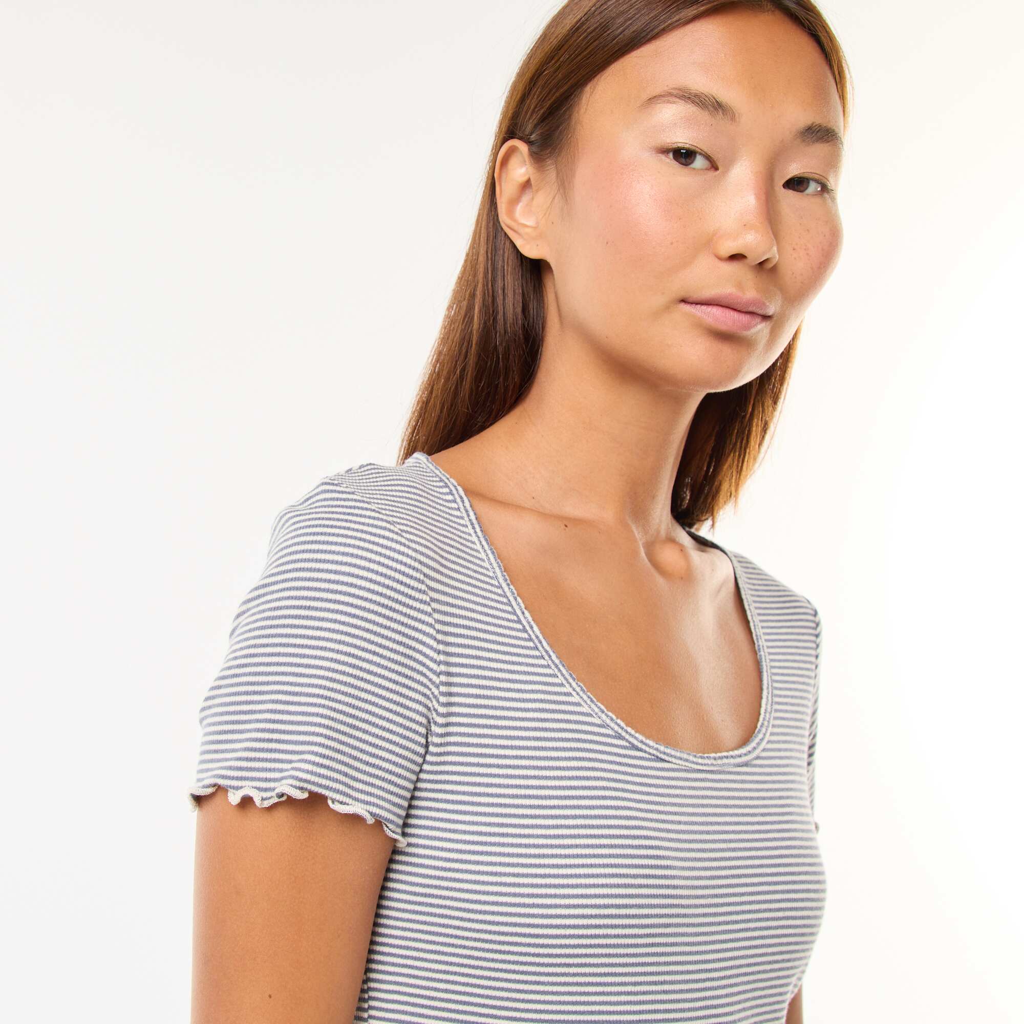 Solid Ribbed Knit Short-Sleeve T-Shirt BLUE - Image 4