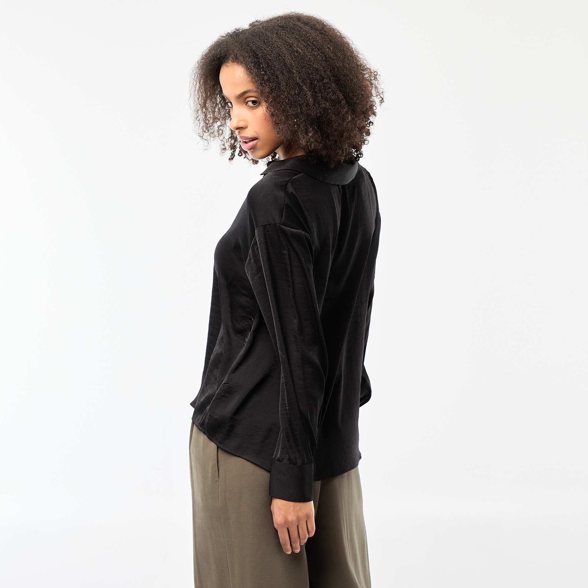 Solid Satin Long-Sleeve Blouse BLACK - Image 4