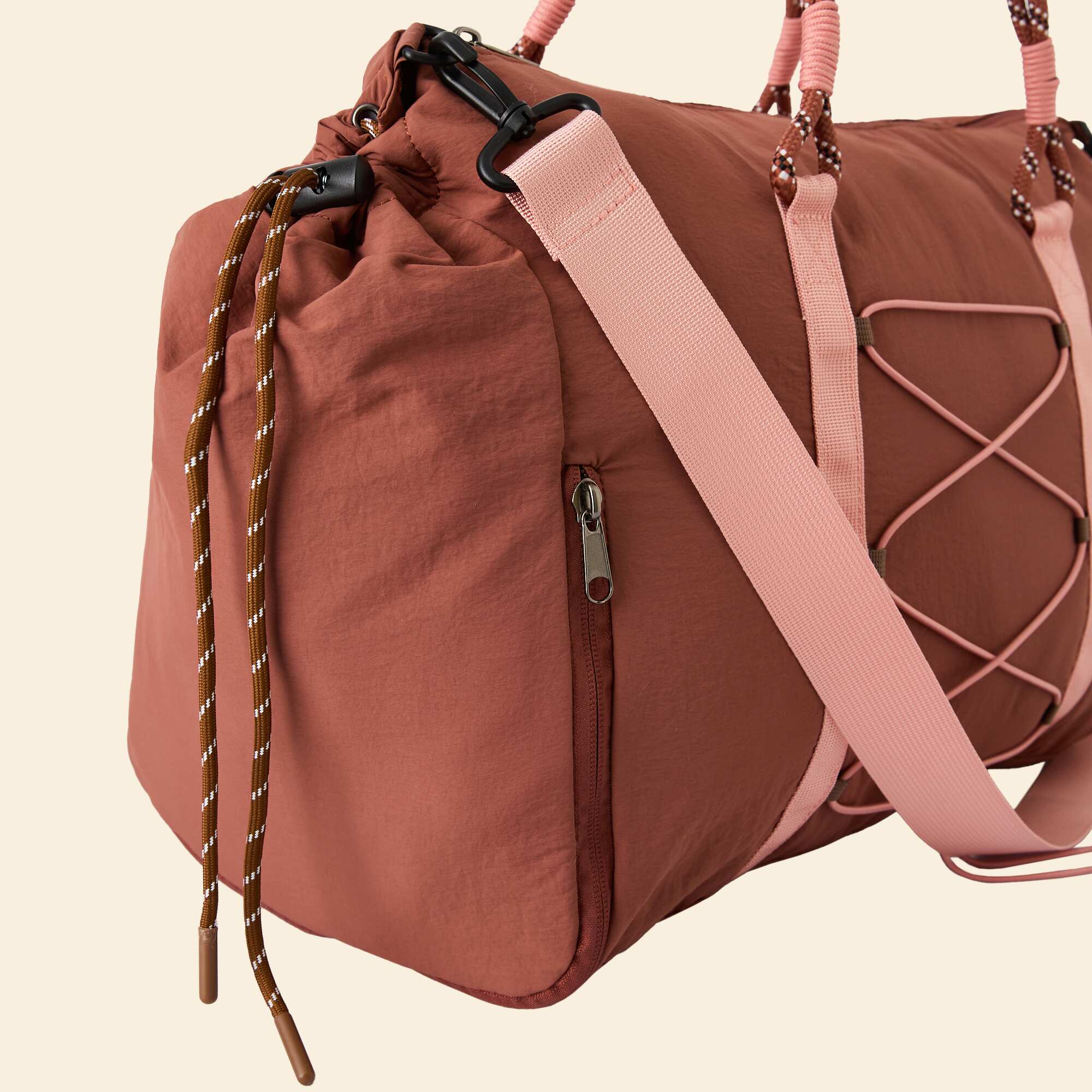 Sports bag with outer pockets and shoe compartment BROWN - Image 3