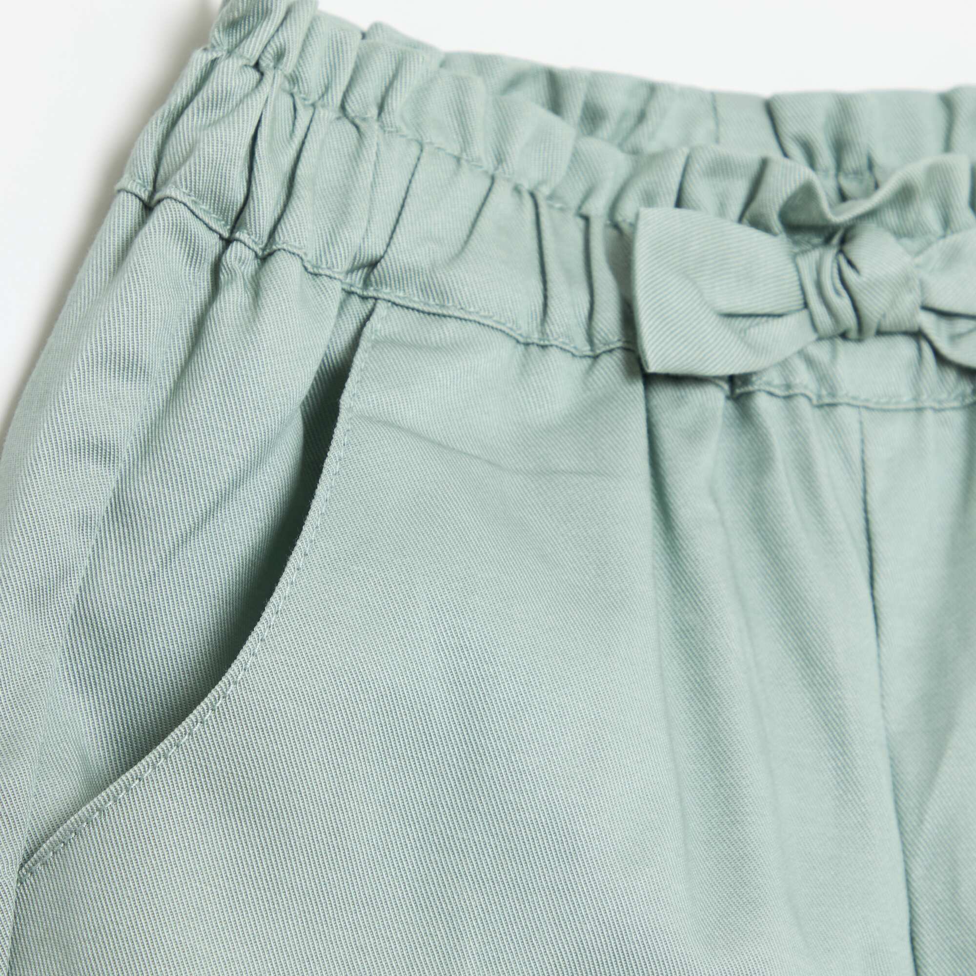 Tencel Trousers with Solid Color Bow GREEN - Image 4