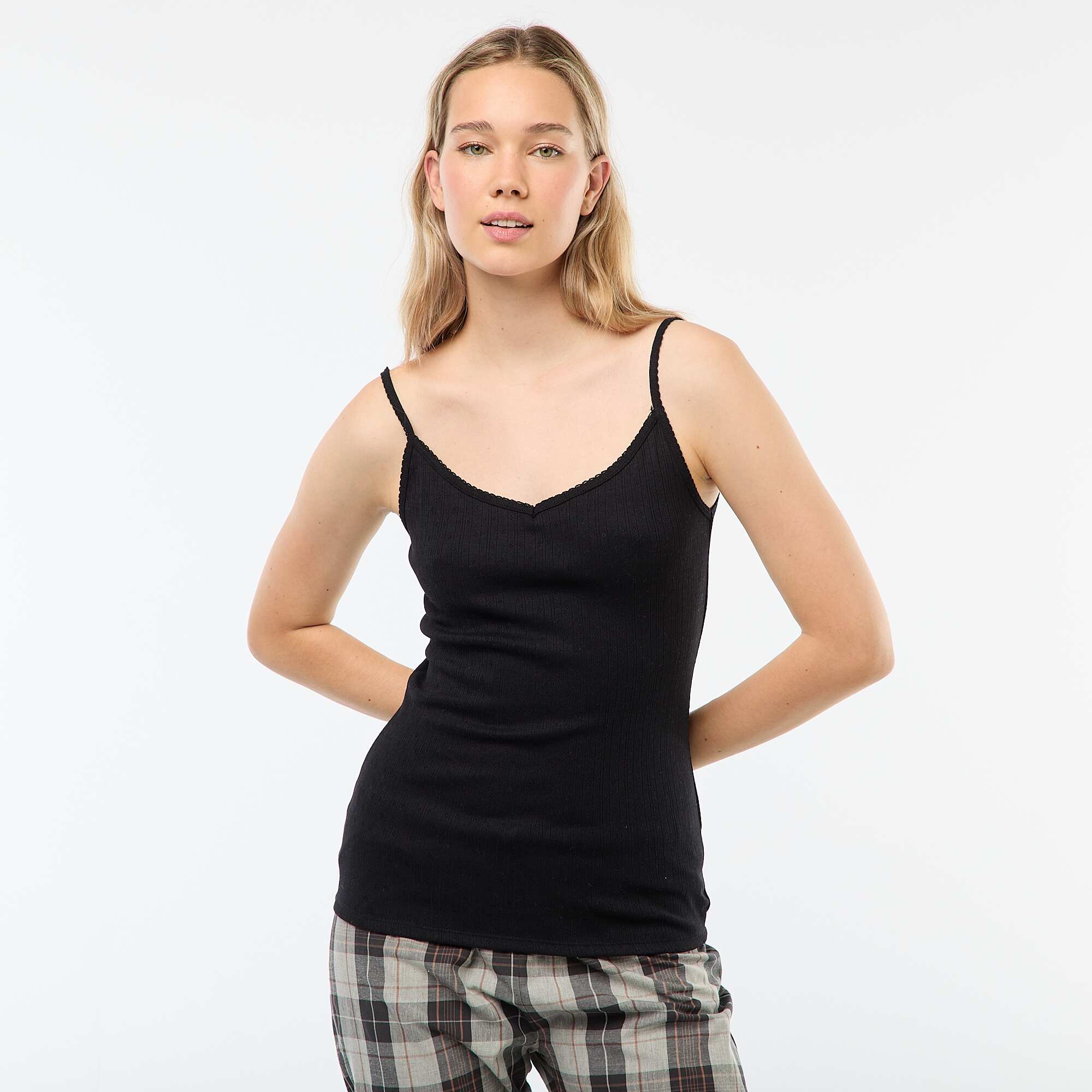 Thermo-Regulating Plain Tank Top BLACK