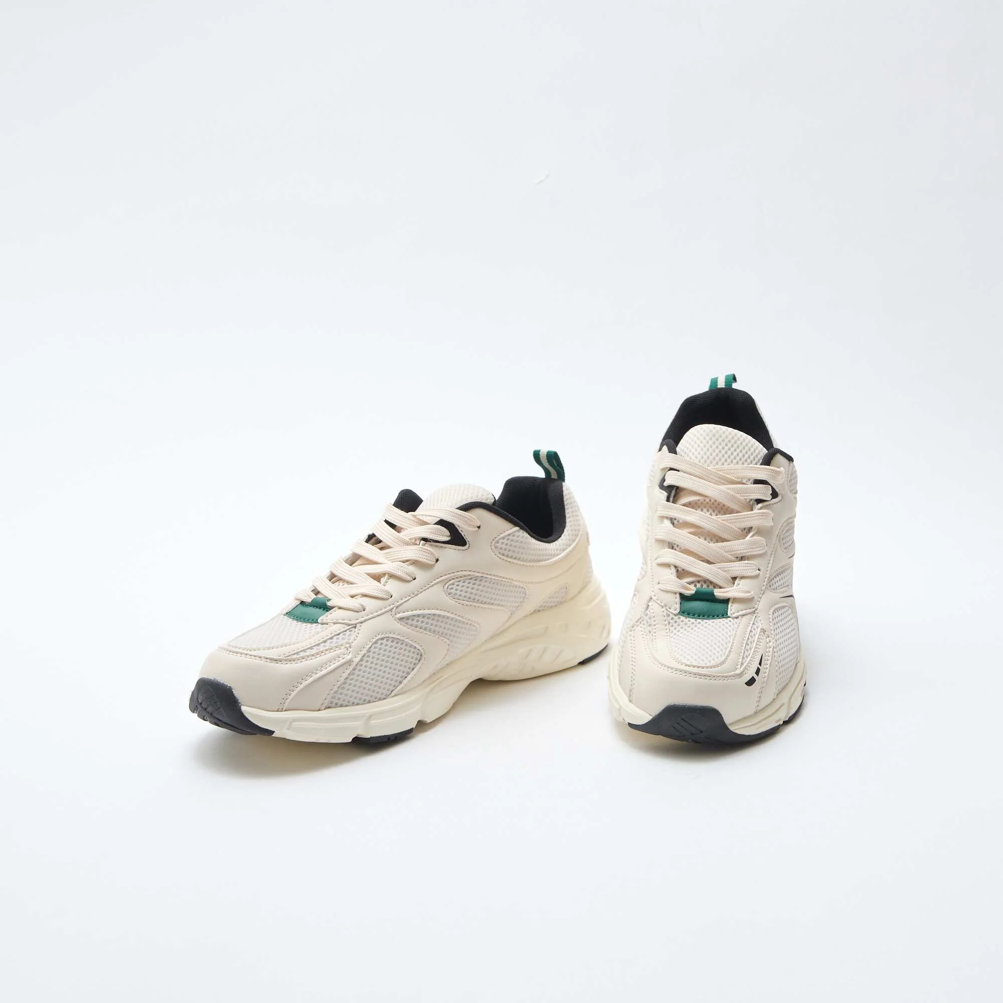 Tricolour Mesh and Faux Leather Running Trainers GREY - Image 5