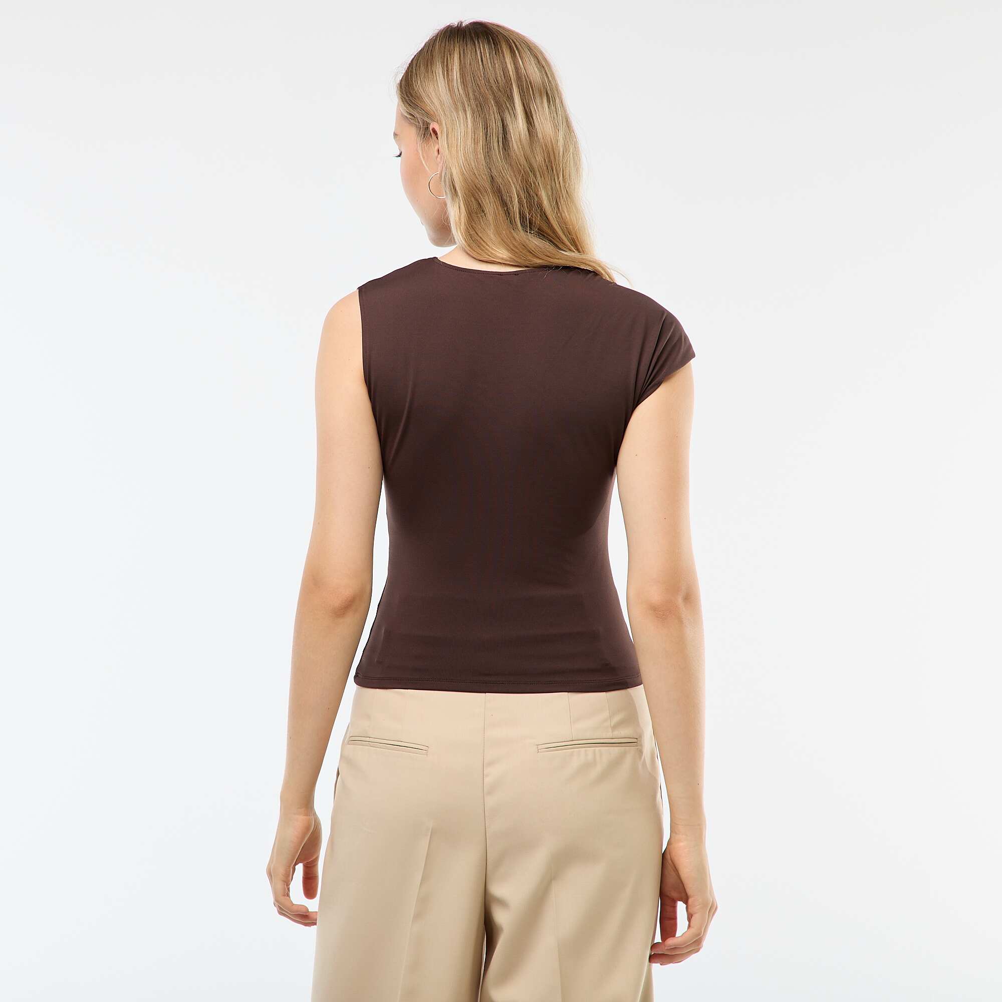 Twisted T-shirt with jewelled detail BROWN - Image 4