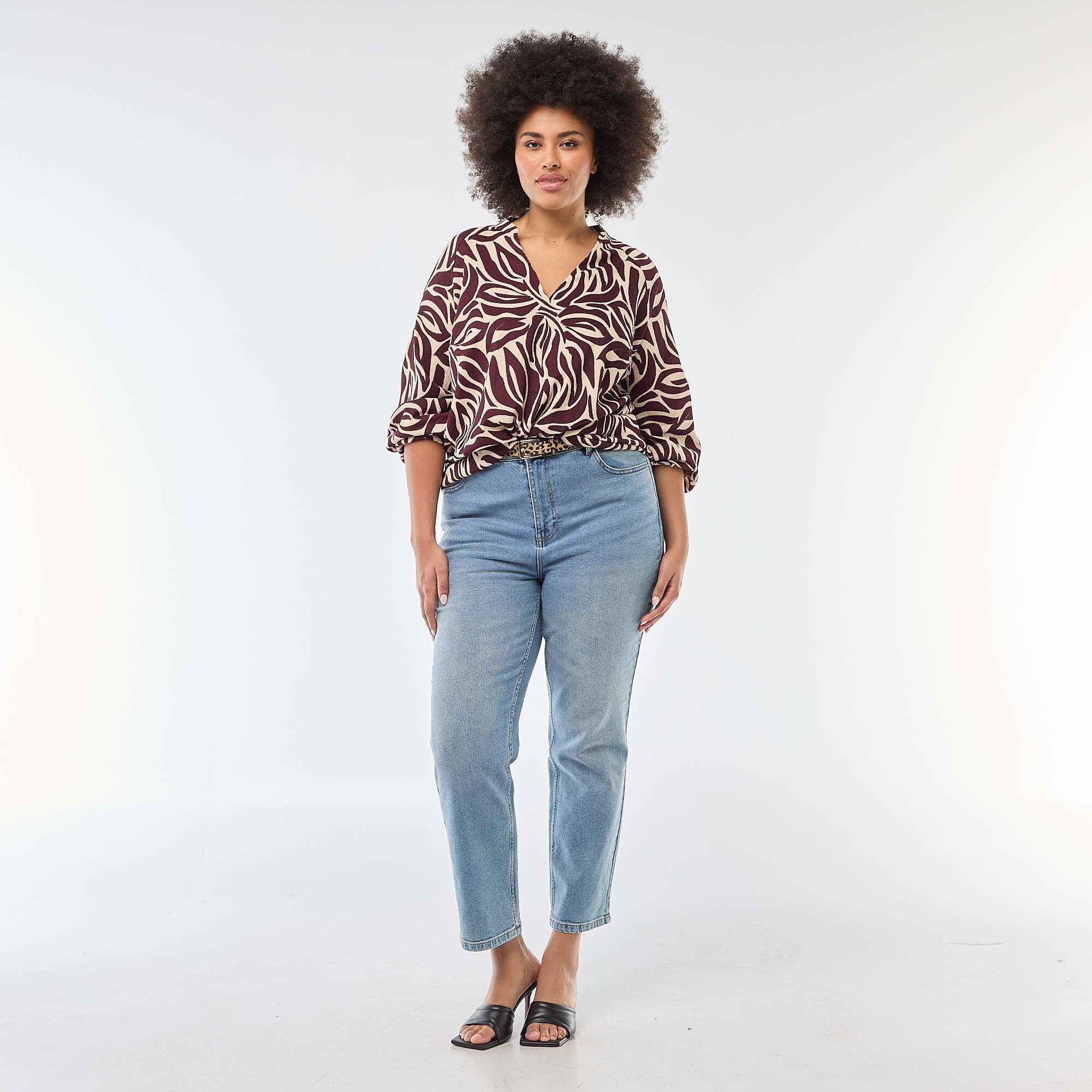 V-Neck Blouse with Allover Print RED - Image 2
