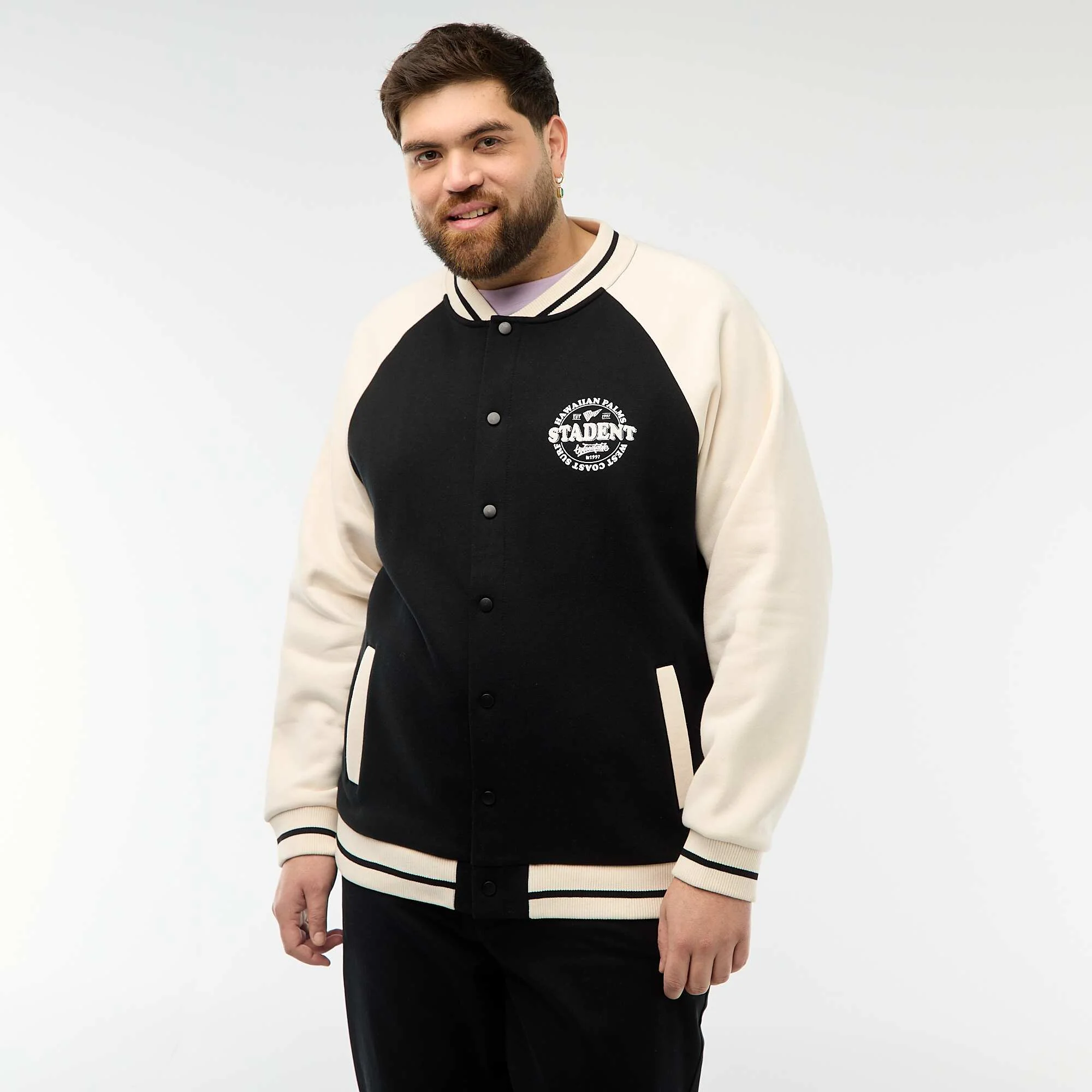Varsity-Style Raglan Sleeve Jacket BLACK - Image 3
