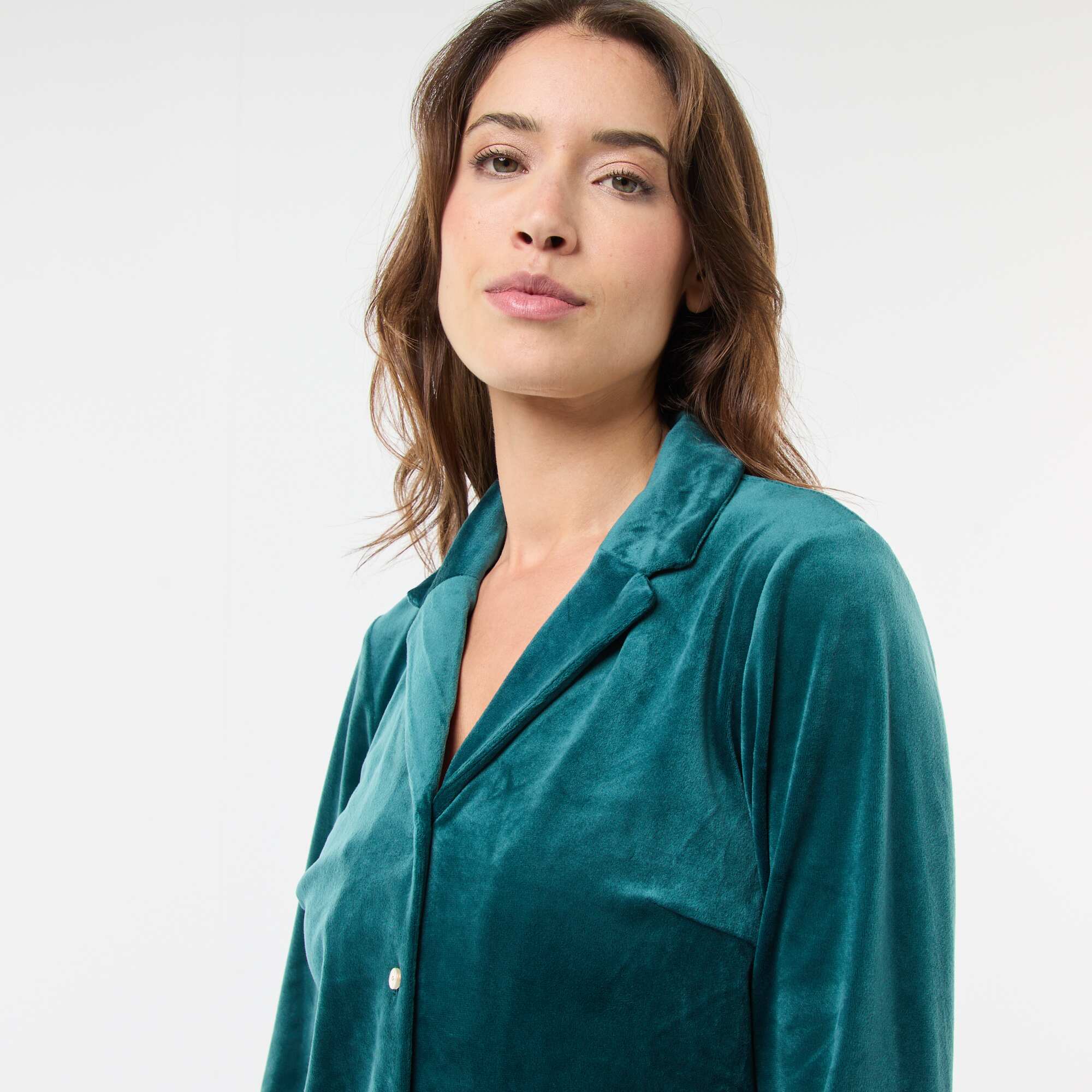 Velvet Long Pajama Set - Shirt + Pants - 2 pieces GREEN - Image 3