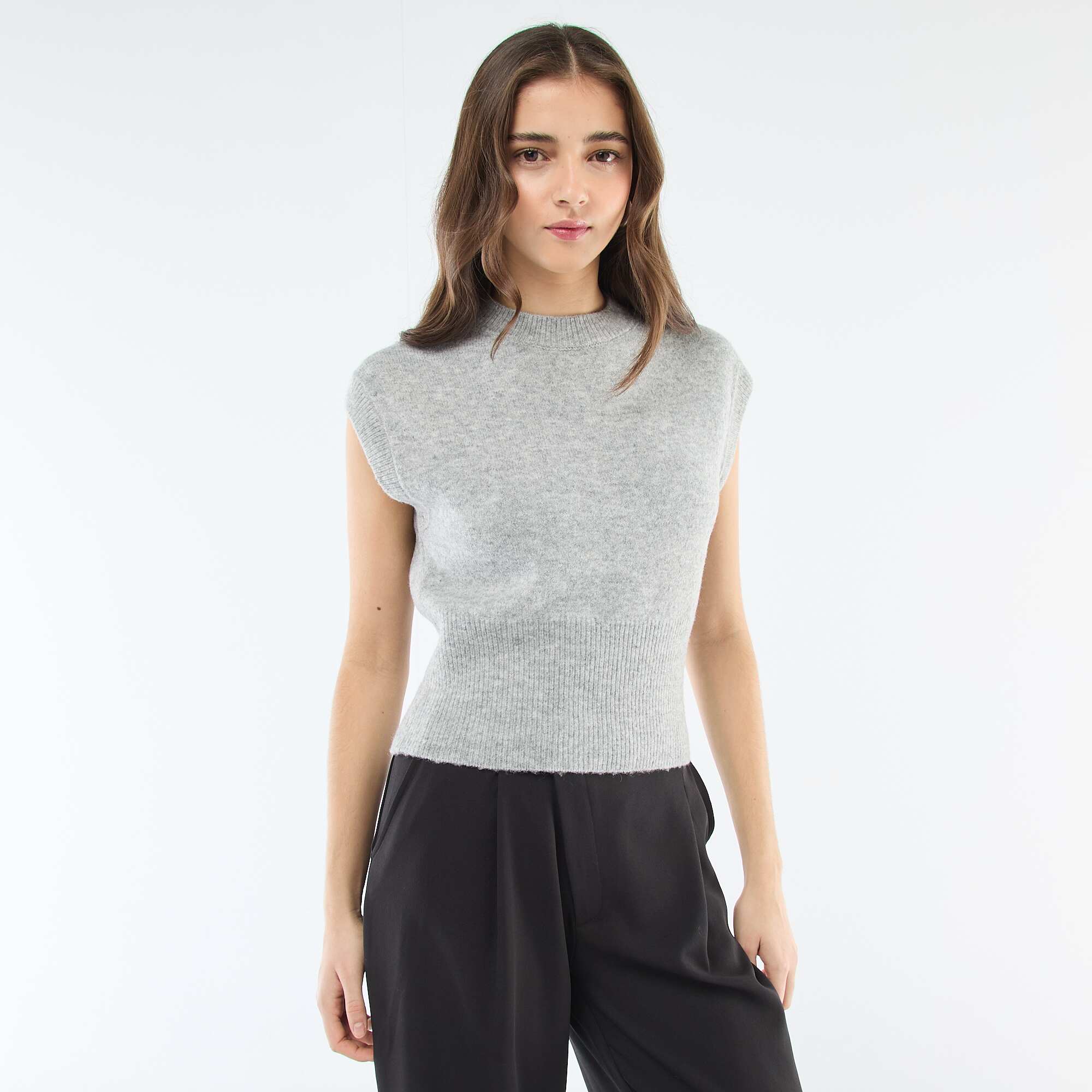 Warm knit tank top GREY - Image 3