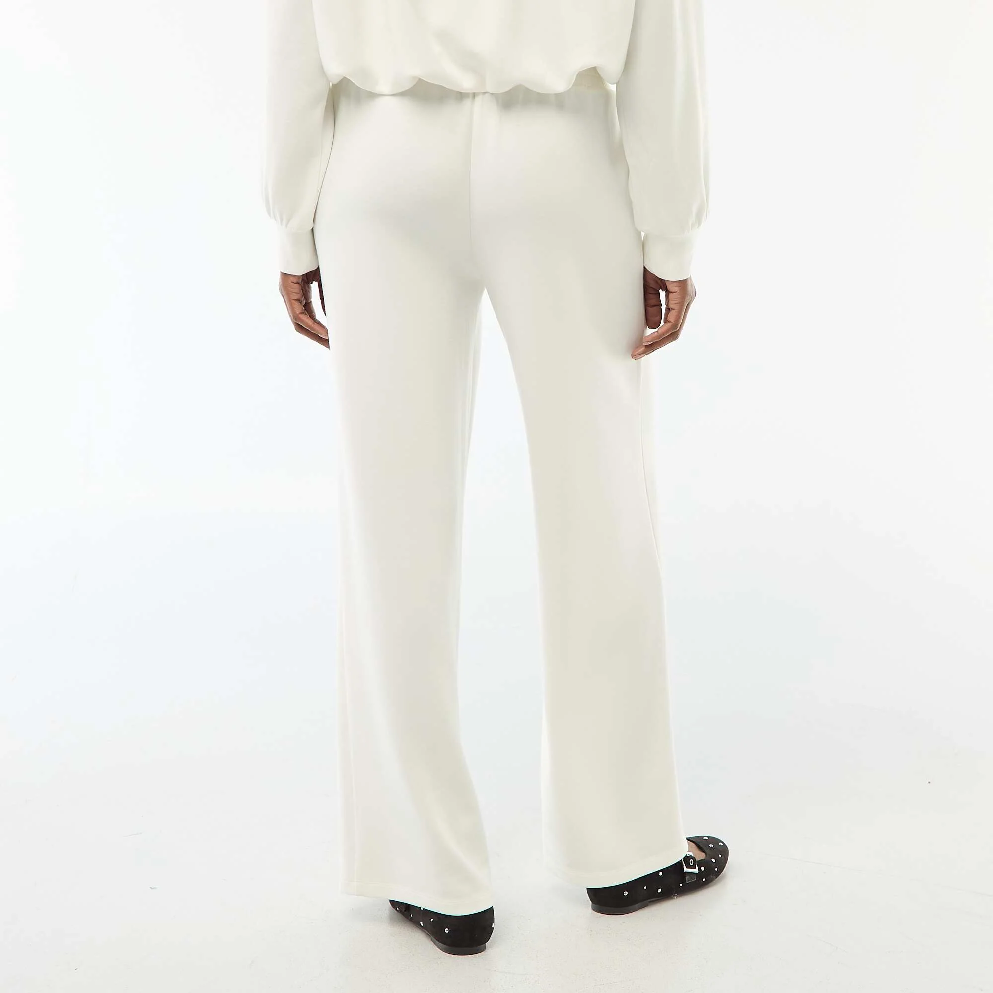 Wide-Leg Soft Knit Joggers WHITE - Image 3
