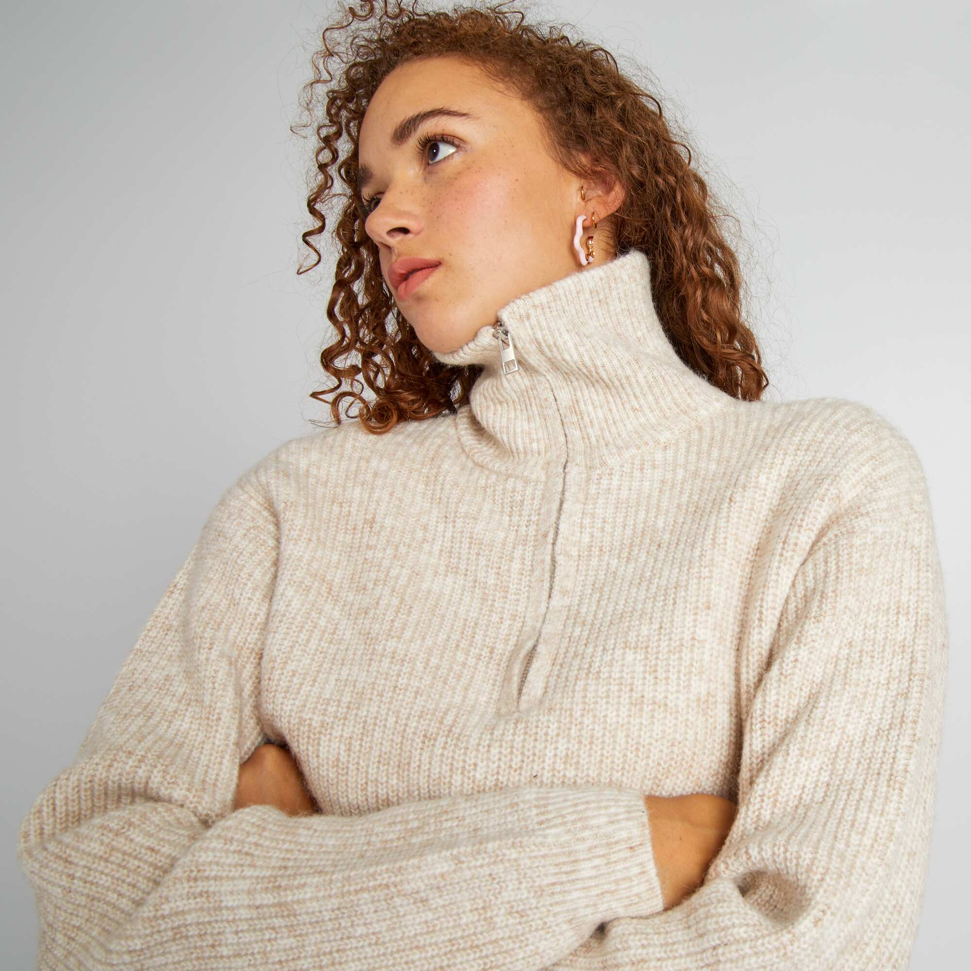 Zip-up high neck sweater BEIGE - Image 3